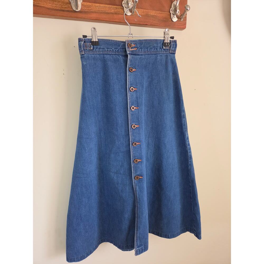 Vintage Wrangler Denim Button-Front Midi Skirt – Size 7 - Runs Small